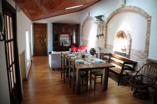 La Huerta Del Rivero San Esteban De Gormaz Eksteriør bilde
